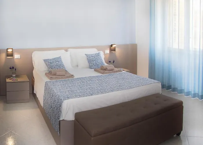 ゲストハウス Blueciano 4*